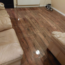 8mm High Gloss,
Oak Posino