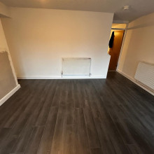 8mm Balterio Supreme,
Carbon Black