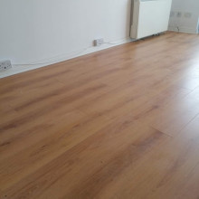 Supreme 4v 8mm,
Yellow Chataeu Oak